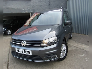 Used Volkswagen Caddy Maxi Life 2018 for sale - 79514180: Photo