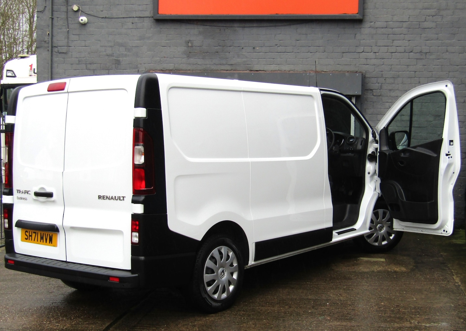 Used Renault Trafic 2021 for sale - 77640171: Photo 14