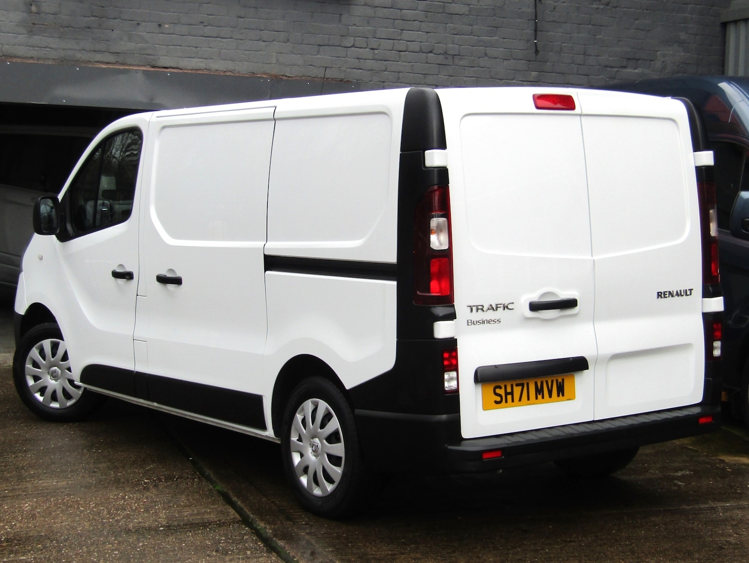 Used Renault Trafic 2021 for sale - 77640171: Photo 2