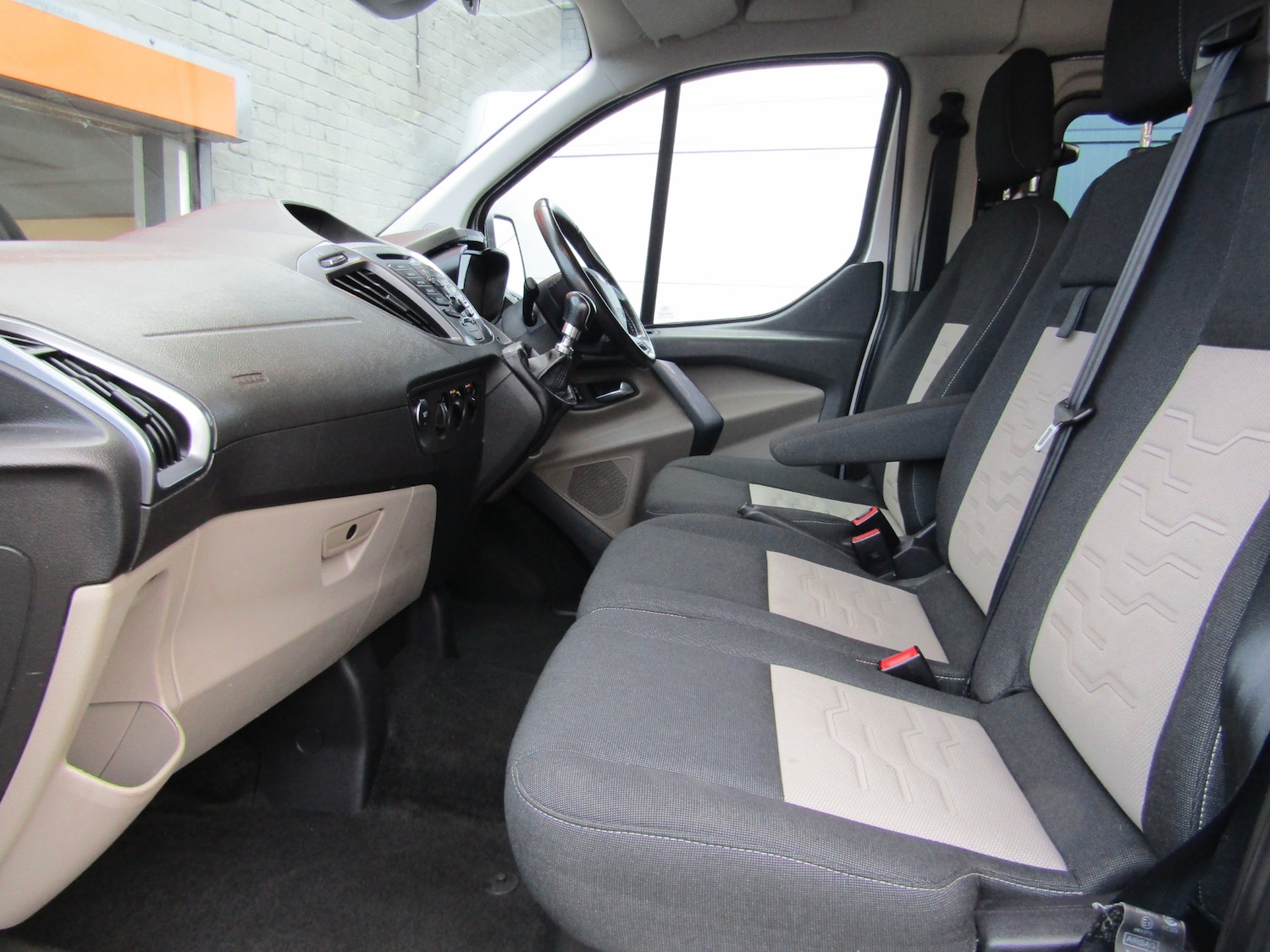 Used Ford Tourneo Custom 2018 for sale - 76791627: Photo 17