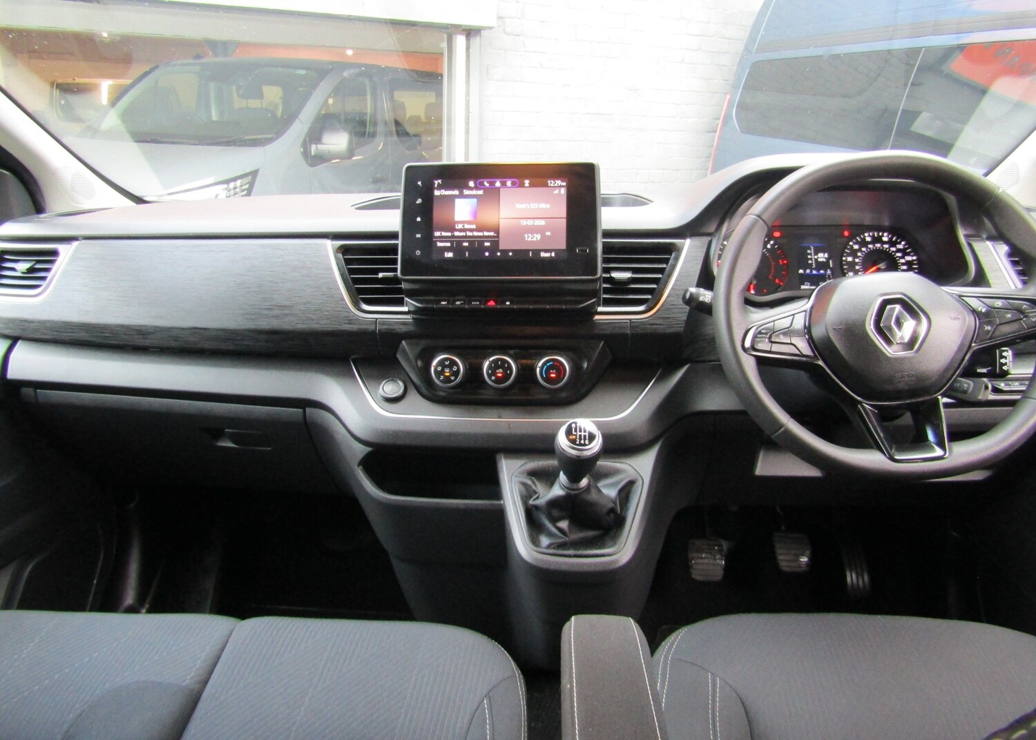 Used Renault Trafic 2025 for sale - 77872934: Photo 18