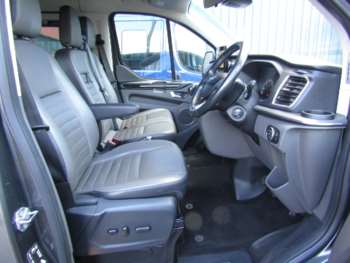 Used Ford Tourneo Custom 2019 for sale - 74743402: Photo