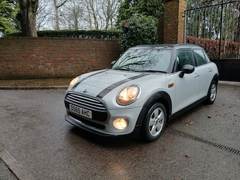 Used MINI Hatch 2015 for sale - 77638689: Photo