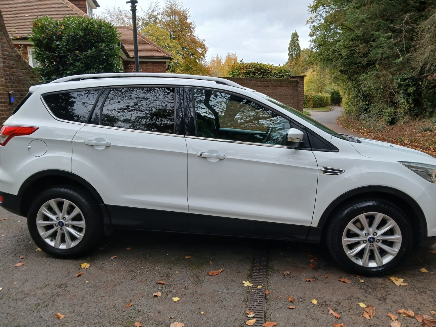 Used Ford Kuga 2016 for sale - 76968385: Photo 23