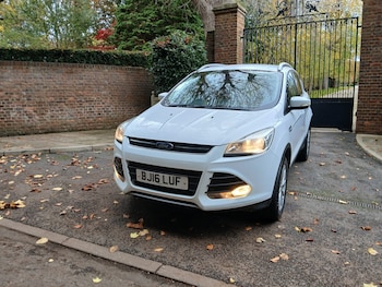 Used Ford Kuga 2016 for sale - 76968385: Photo