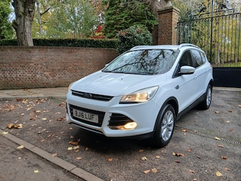 Used Ford Kuga 2016 for sale - 76968385: Photo