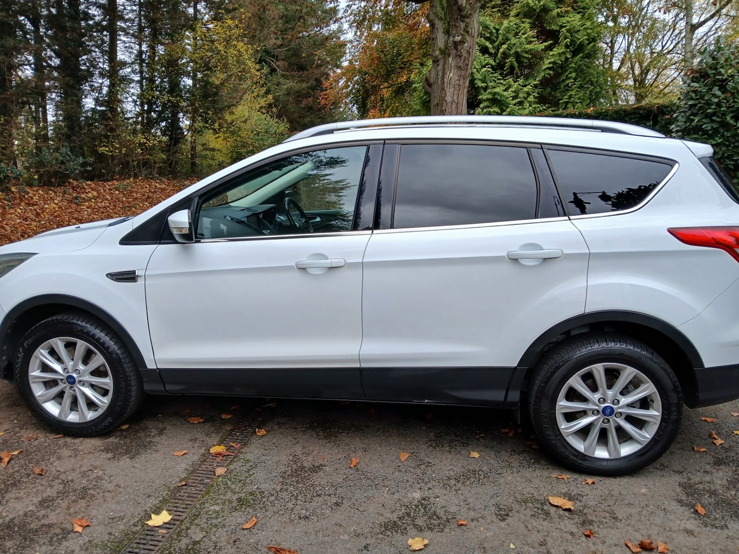 Used Ford Kuga 2016 for sale - 76968385: Photo 8