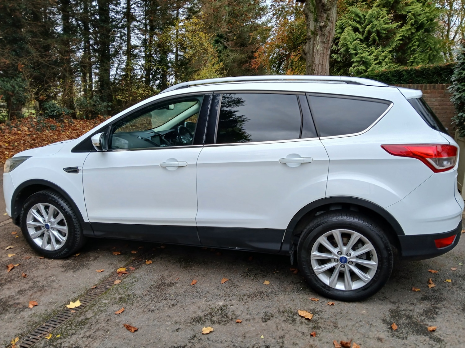 Used Ford Kuga 2016 for sale - 76968385: Photo 9