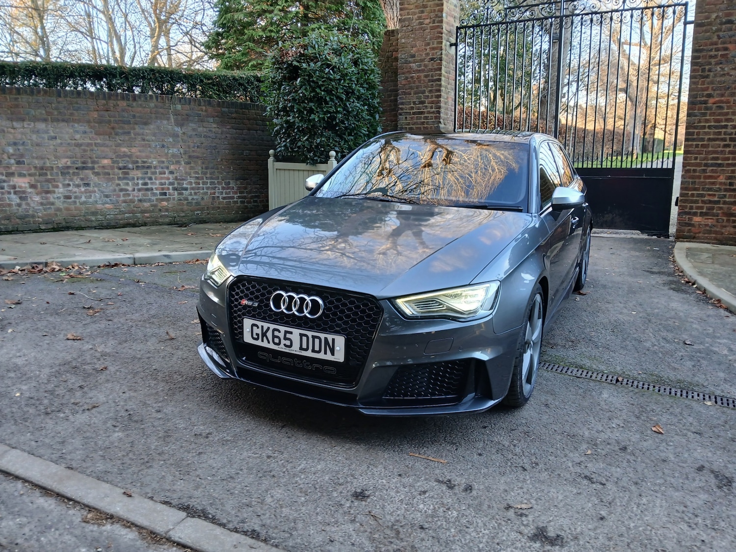 Used Audi RS3 2015 for sale - 76651314: Photo 3