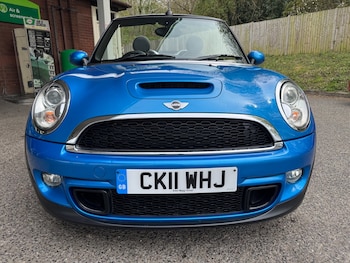 Used MINI Convertible 2011 for sale - 78579946: Photo