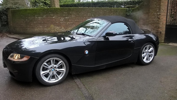 Used BMW Z4 2004 for sale - 61589169: Photo 1