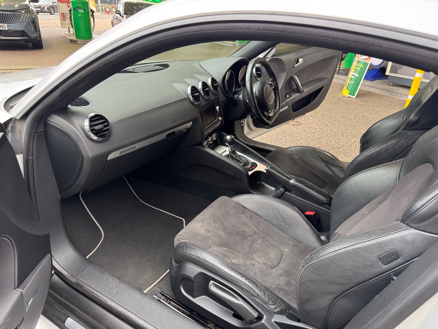 Used Audi TT 2011 for sale - 78012777: Photo 13