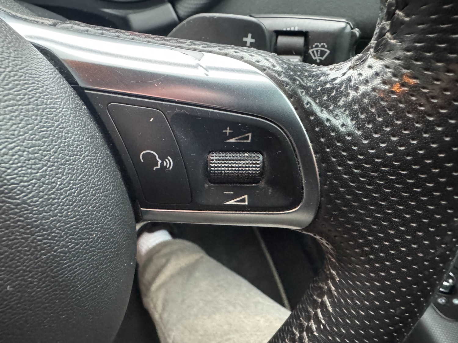 Used Audi TT 2011 for sale - 78012777: Photo 32