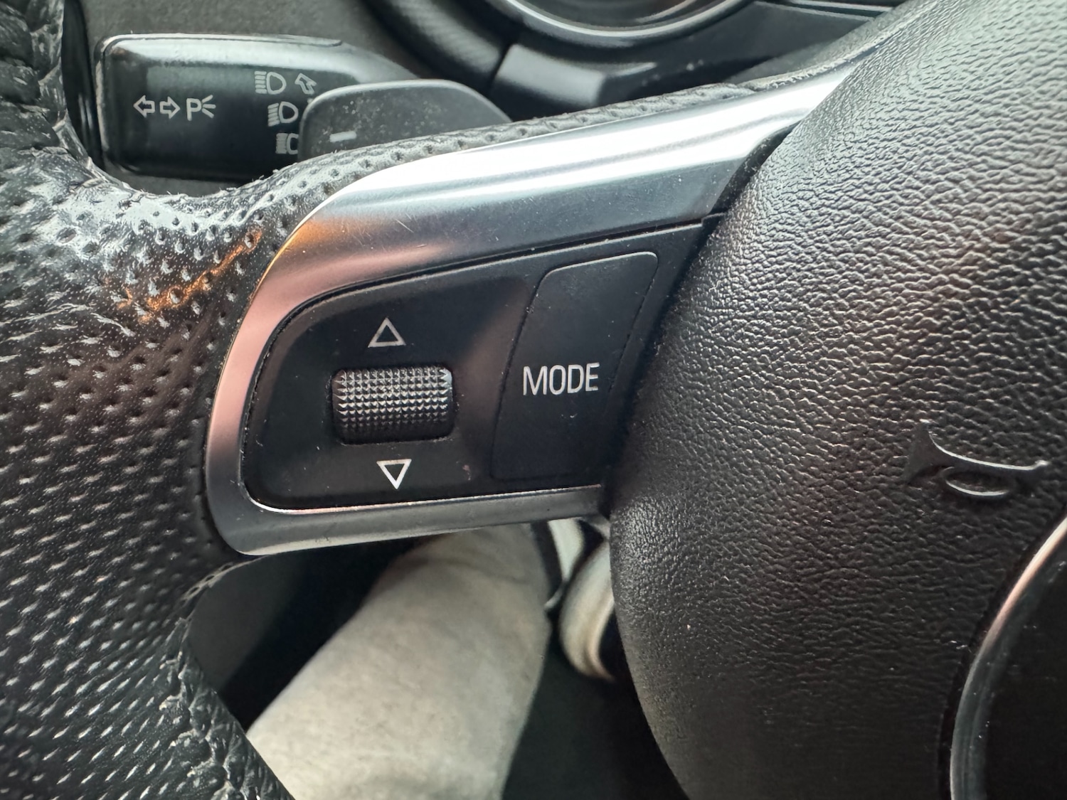 Used Audi TT 2011 for sale - 78012777: Photo 33