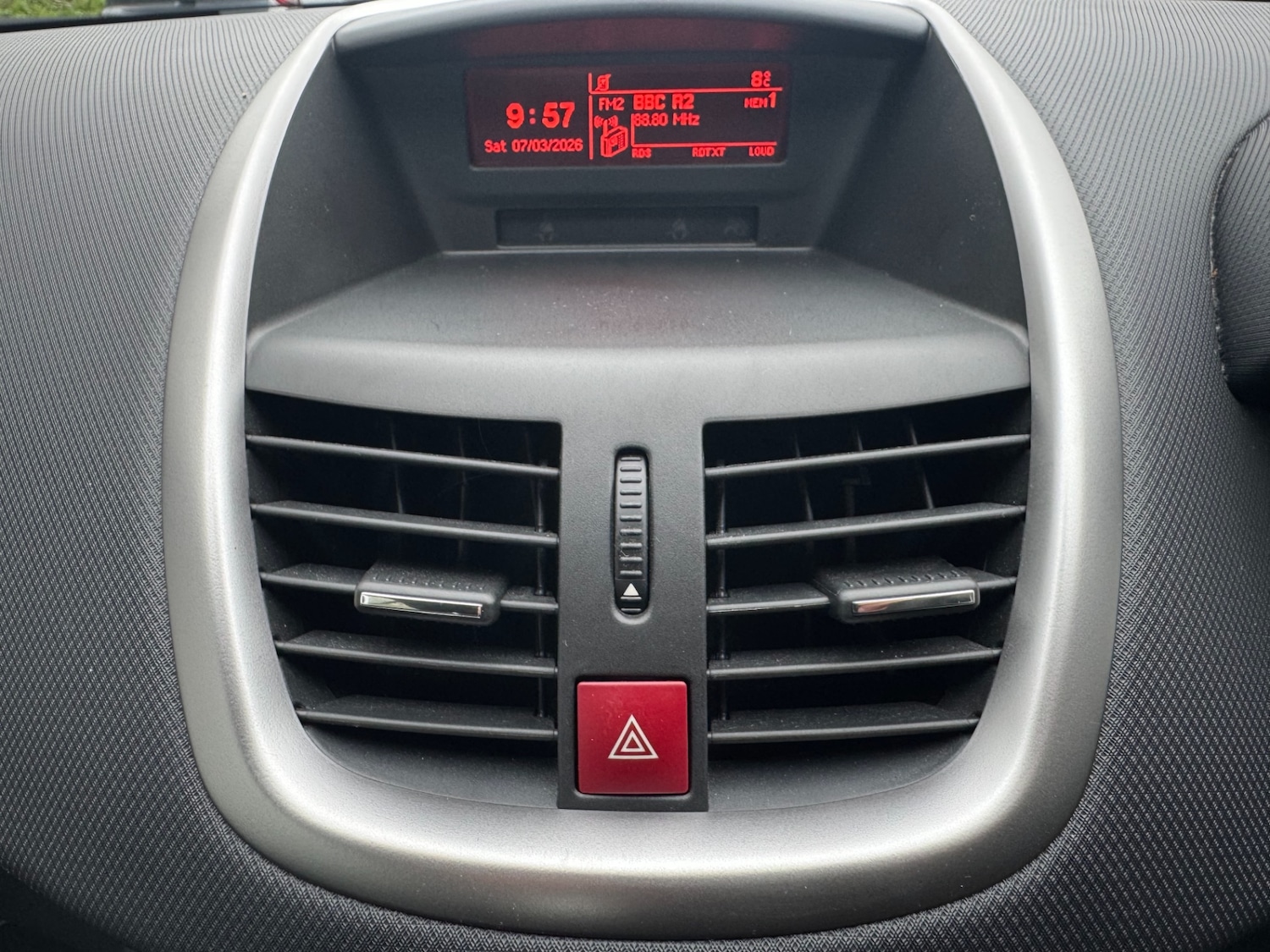 Used Peugeot 207 2012 for sale - 77830317: Photo 22