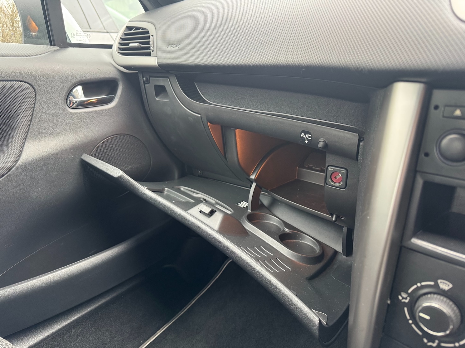 Used Peugeot 207 2012 for sale - 77830317: Photo 34