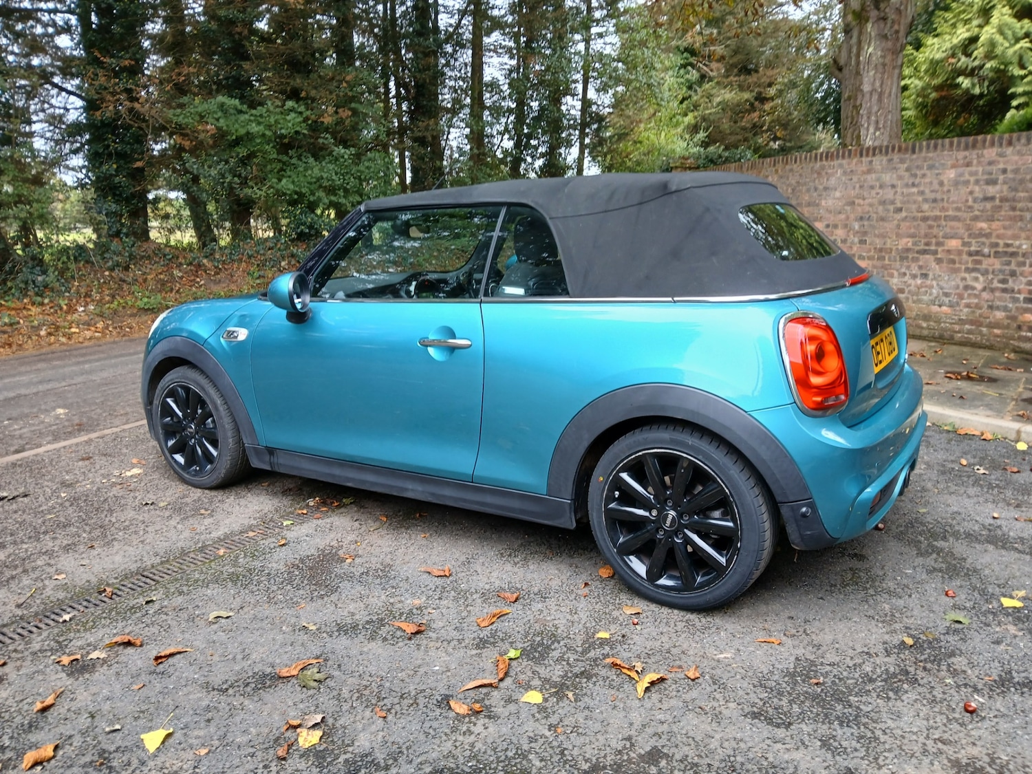 Used MINI Convertible 2017 for sale - 76547615: Photo 12