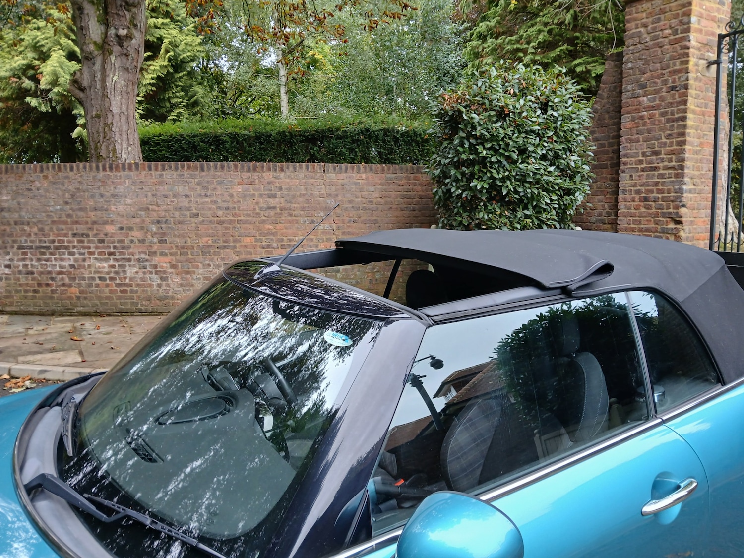 Used MINI Convertible 2017 for sale - 76547615: Photo 34