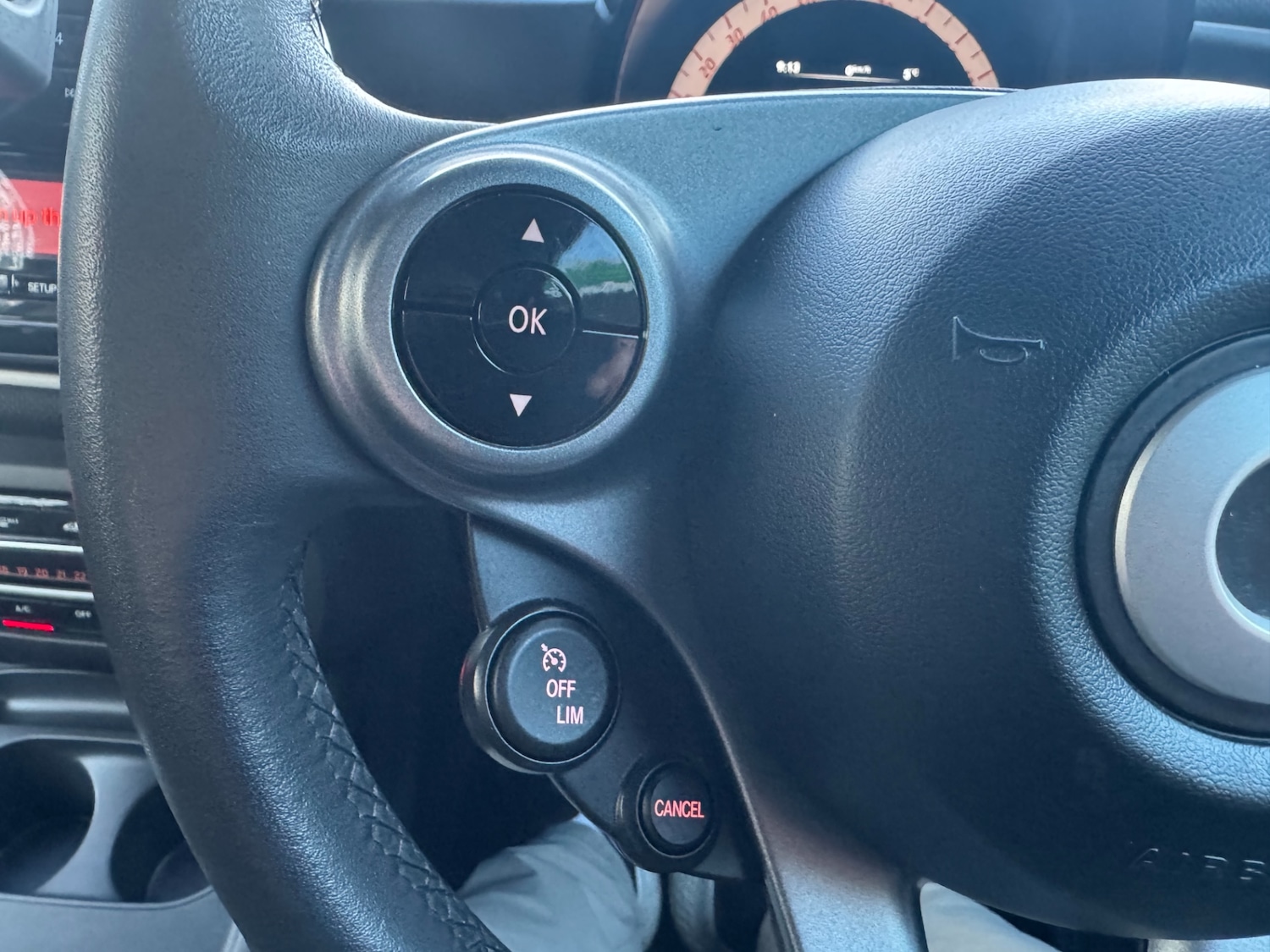 Used smart fortwo 2016 for sale - 77055696: Photo 30