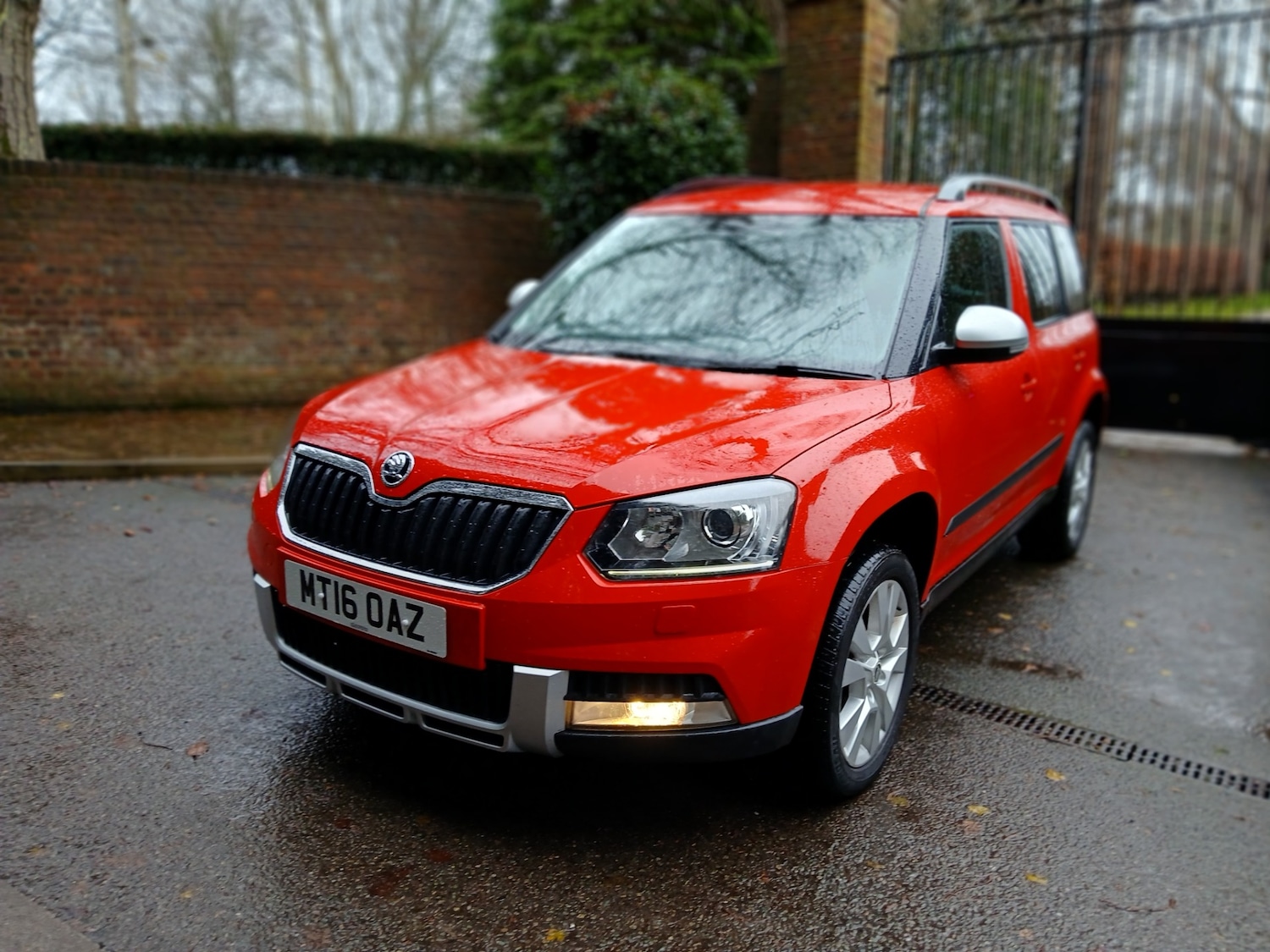 Used Skoda Yeti 2016 for sale - 76777436: Photo 2
