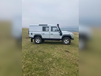 Used Land Rover Defender 2011 for sale - 79724364: Photo
