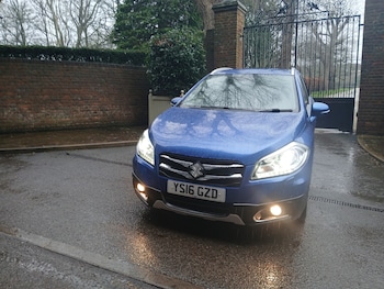 Used Suzuki SX4 S-Cross 2016 for sale - 77406386: Photo