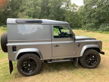 Used Land Rover Defender 2011 for sale - 79721032: Photo