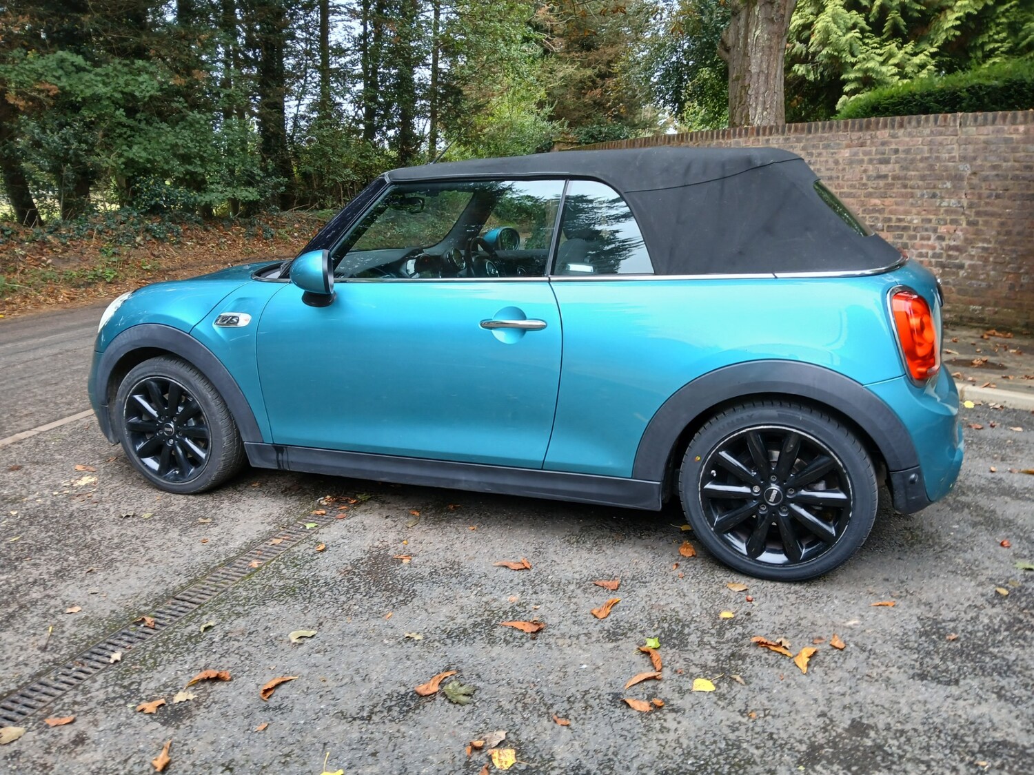 Used MINI Convertible 2017 for sale - 75955660: Photo 10
