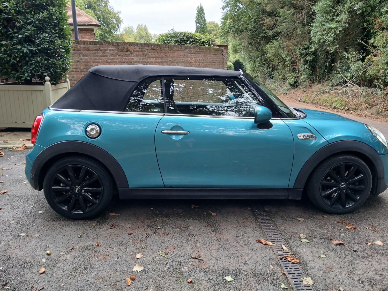 Used MINI Convertible 2017 for sale - 75955660: Photo 28