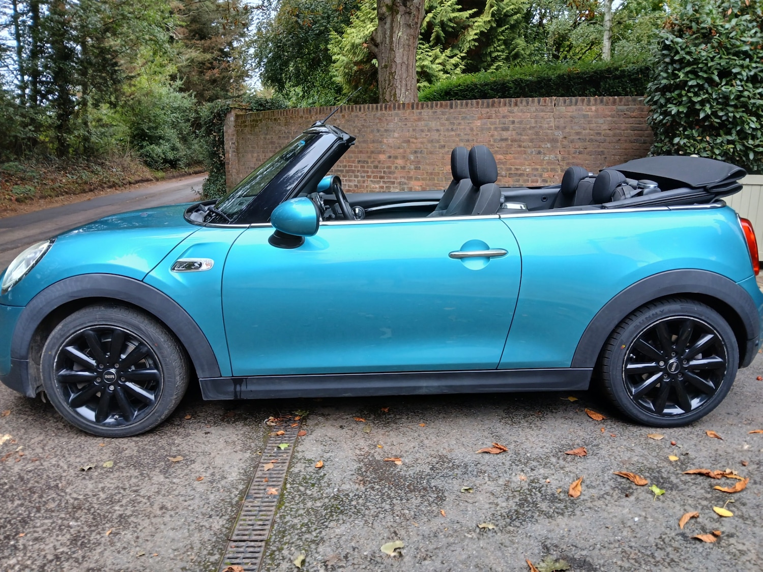 Used MINI Convertible 2017 for sale - 75955660: Photo 8