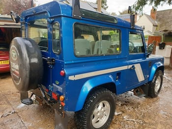 Used Land Rover Defender 90 1997 for sale - 79721616: Photo