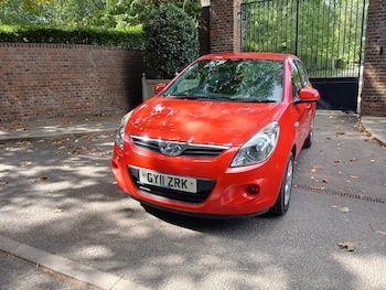 Used Hyundai i20 2011 for sale - 79571550: Photo