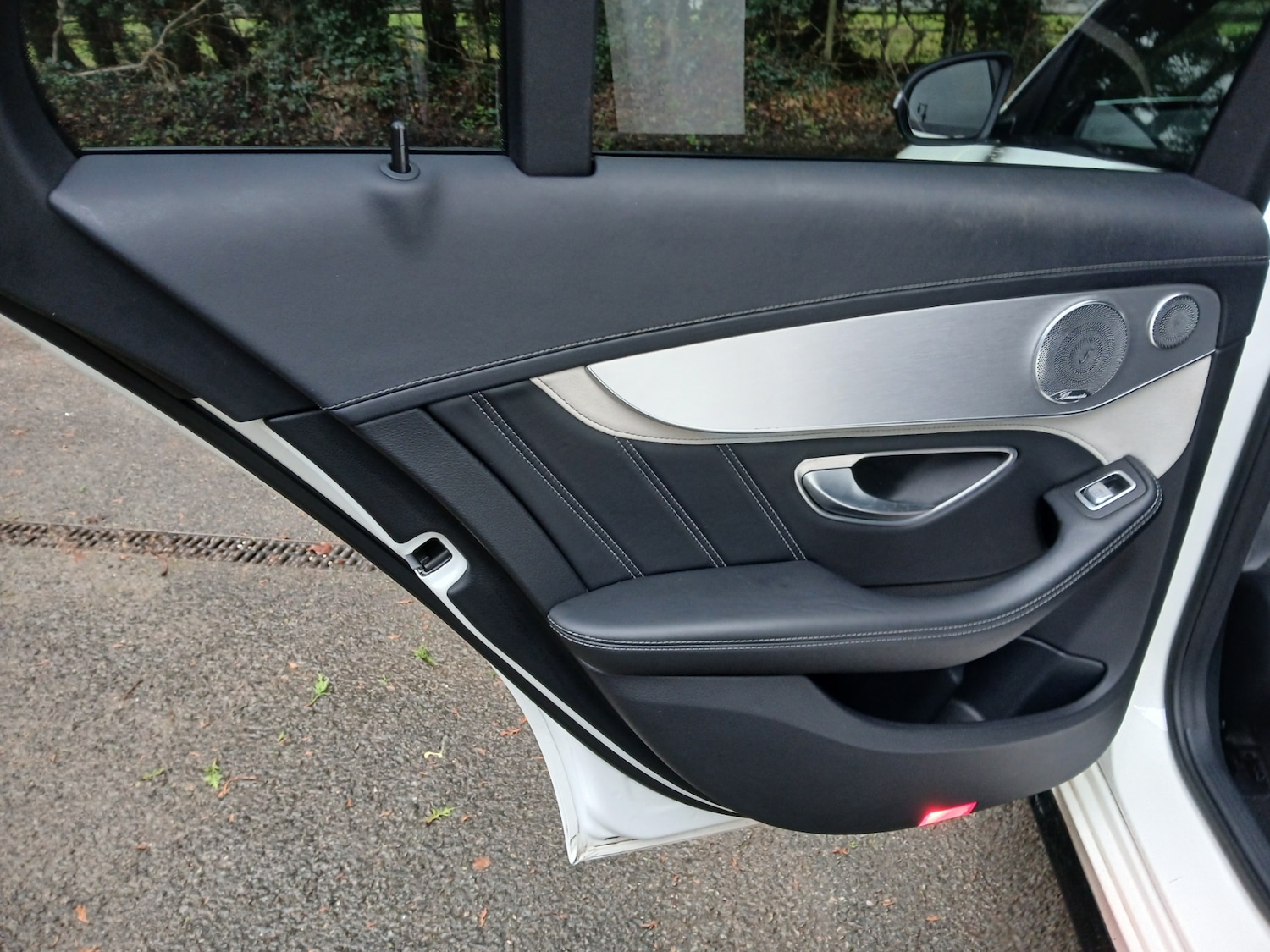 Used Mercedes-Benz C Class 2015 for sale - 77083336: Photo 32