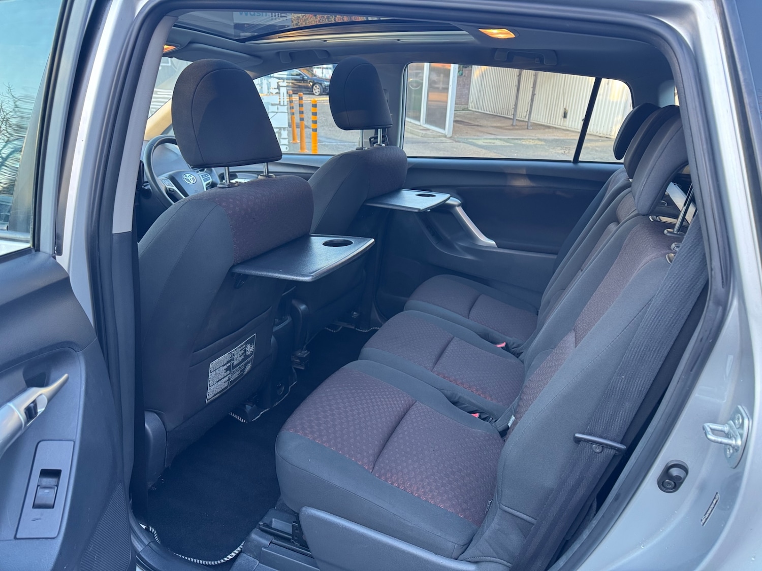 Used Toyota Verso 2011 for sale - 77118789: Photo 16