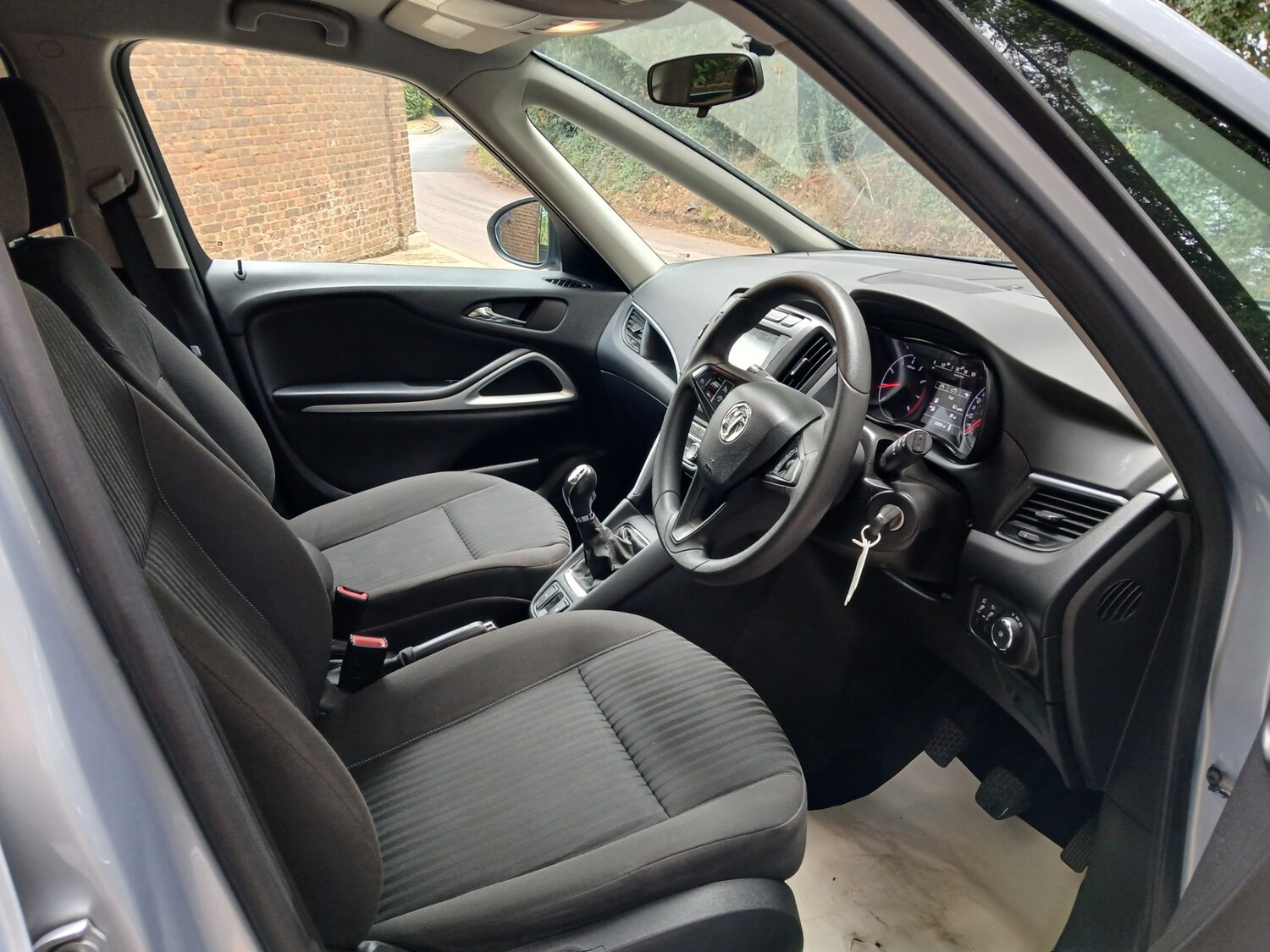 Used Vauxhall Zafira 2017 for sale - 76545513: Photo 13