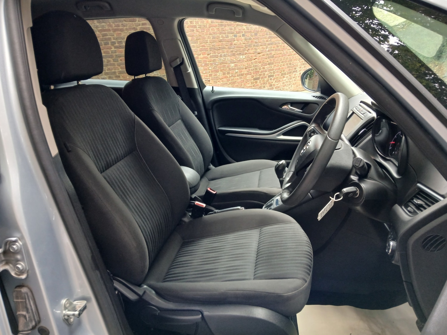 Used Vauxhall Zafira 2017 for sale - 76545513: Photo 14