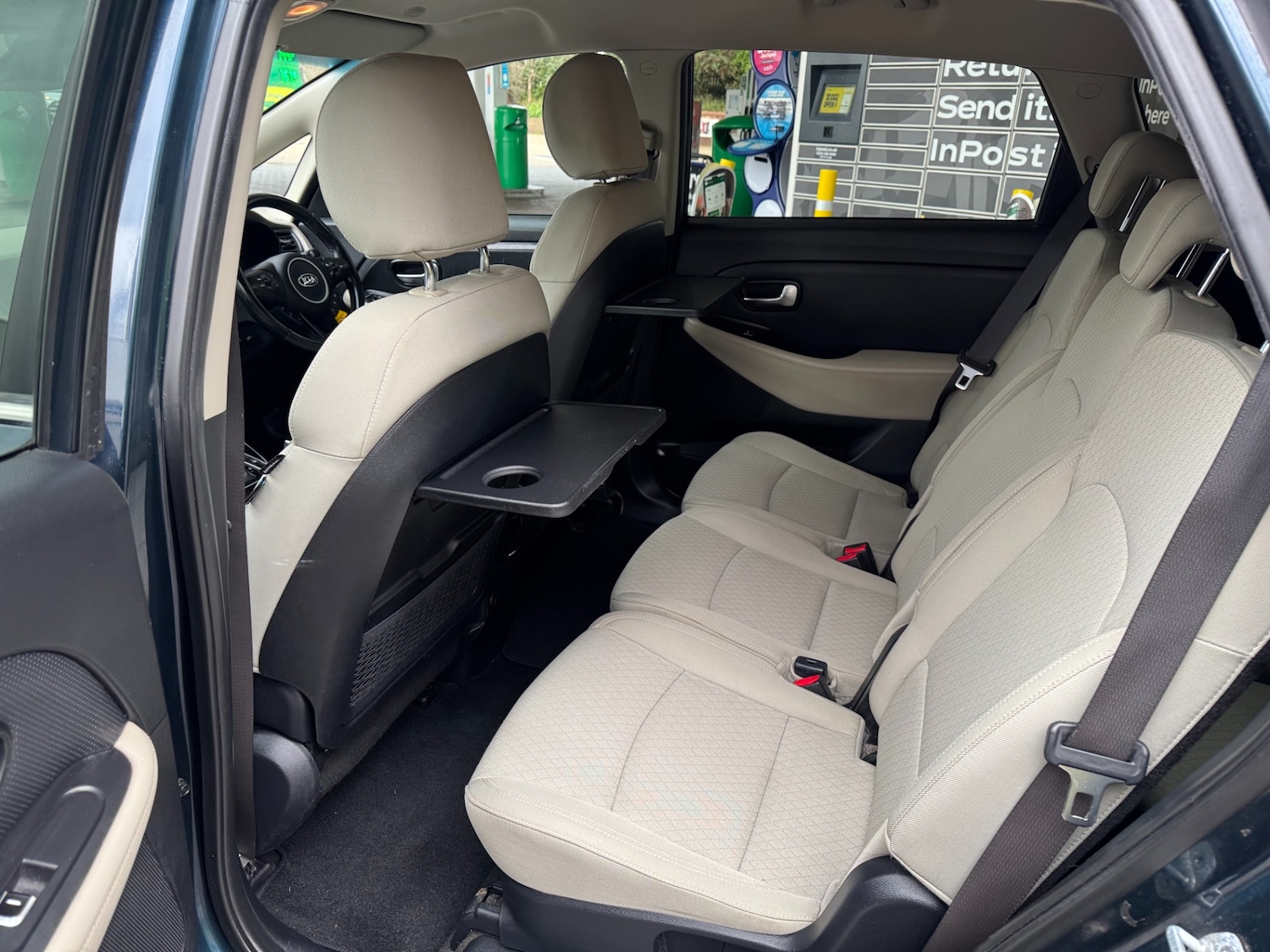 Used Kia Carens 2017 for sale - 78012652: Photo 13