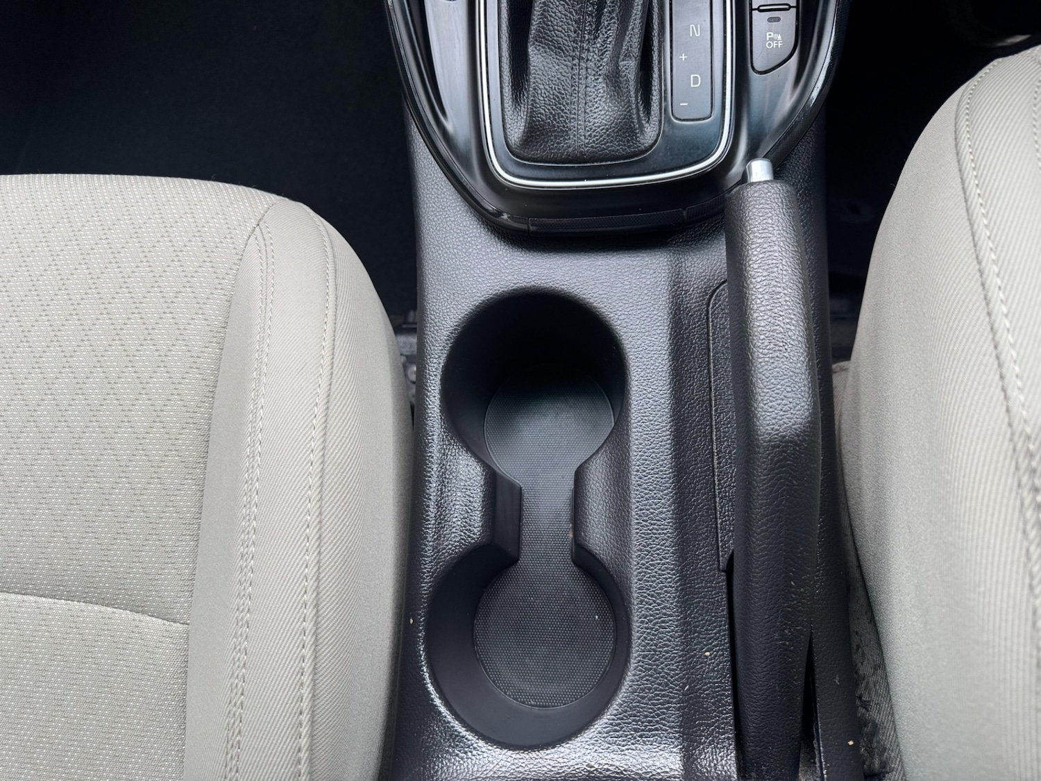 Used Kia Carens 2017 for sale - 78012652: Photo 28