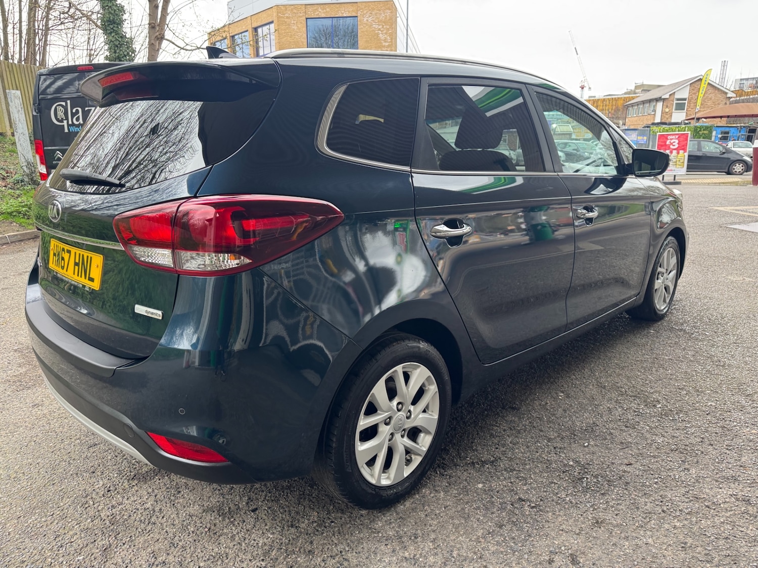 Used Kia Carens 2017 for sale - 78012652: Photo 5