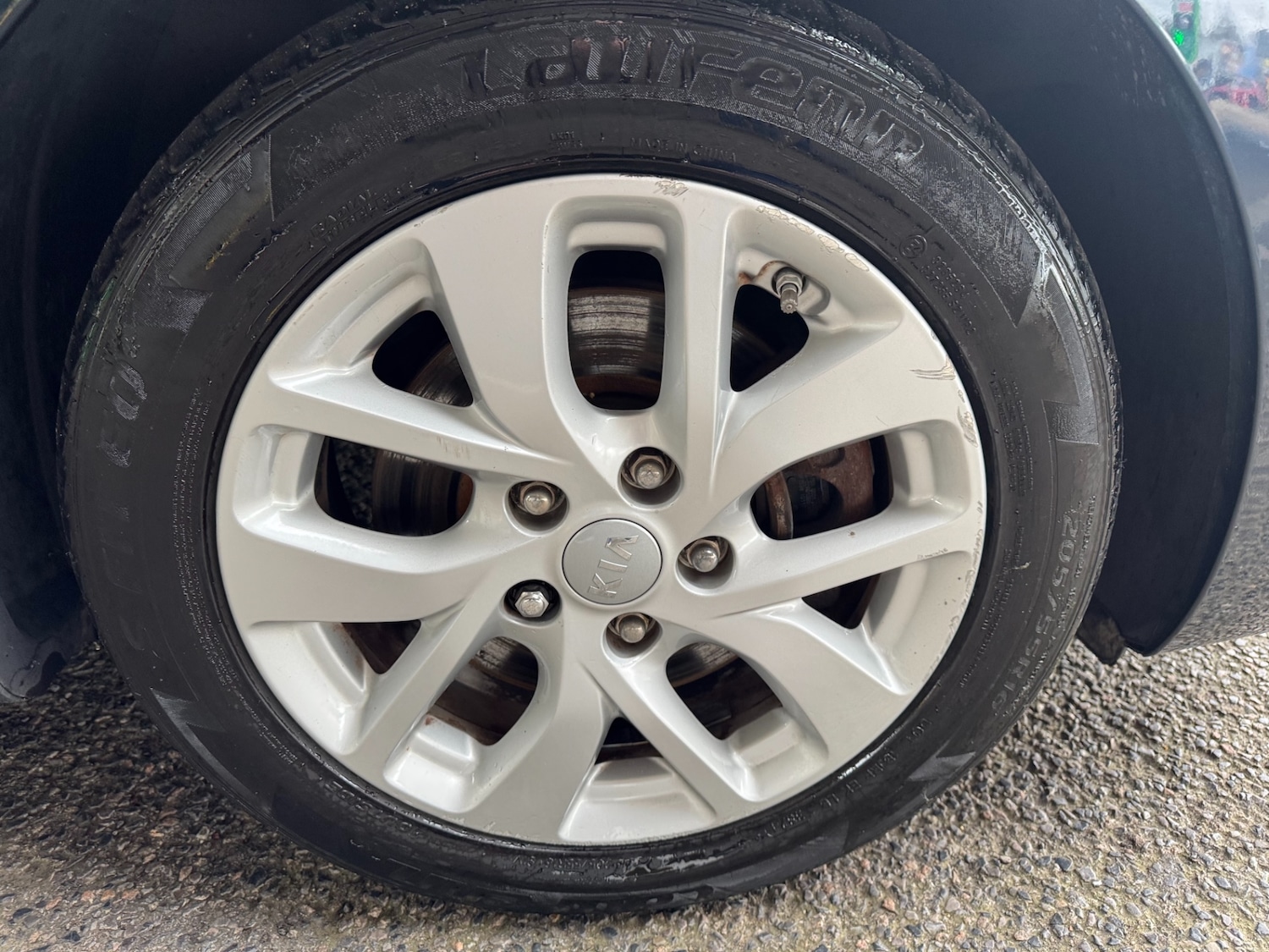 Used Kia Carens 2017 for sale - 78012652: Photo 9