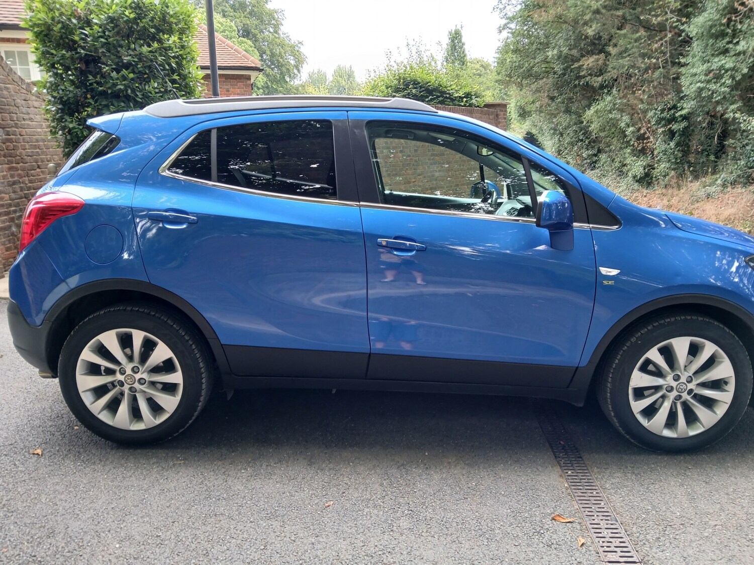 Vehicle 21