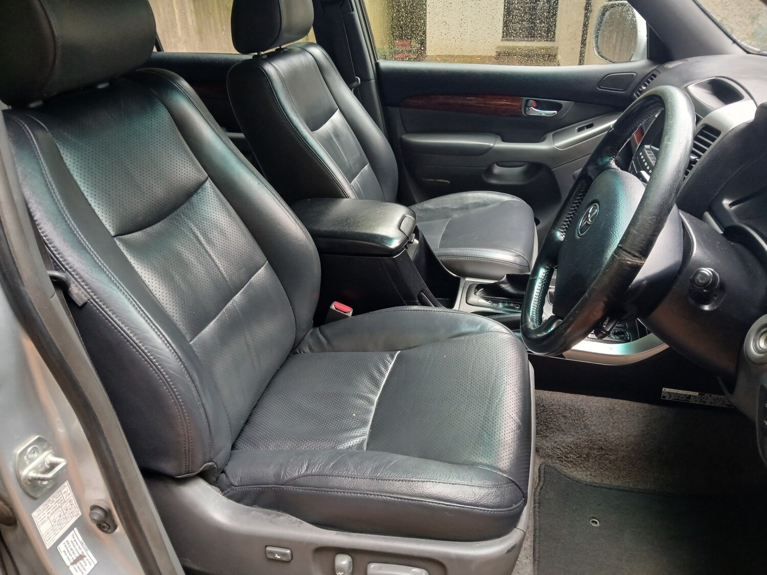 Used Toyota Land Cruiser 2004 for sale - 76546345: Photo 16