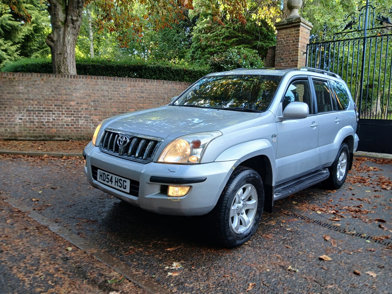 Used Toyota Land Cruiser 2004 for sale - 76546345: Photo 4