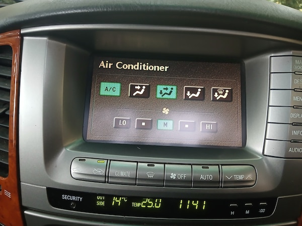 Used Toyota Landcruiser Amazon 2003 for sale - 76218996: Photo 36