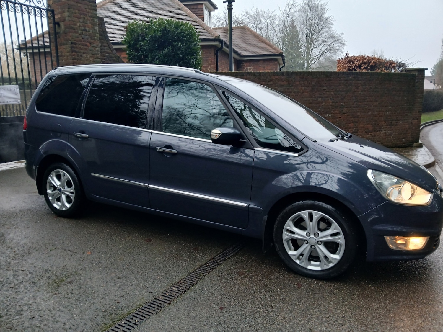 Used Ford Galaxy 2013 for sale - 77431351: Photo 22