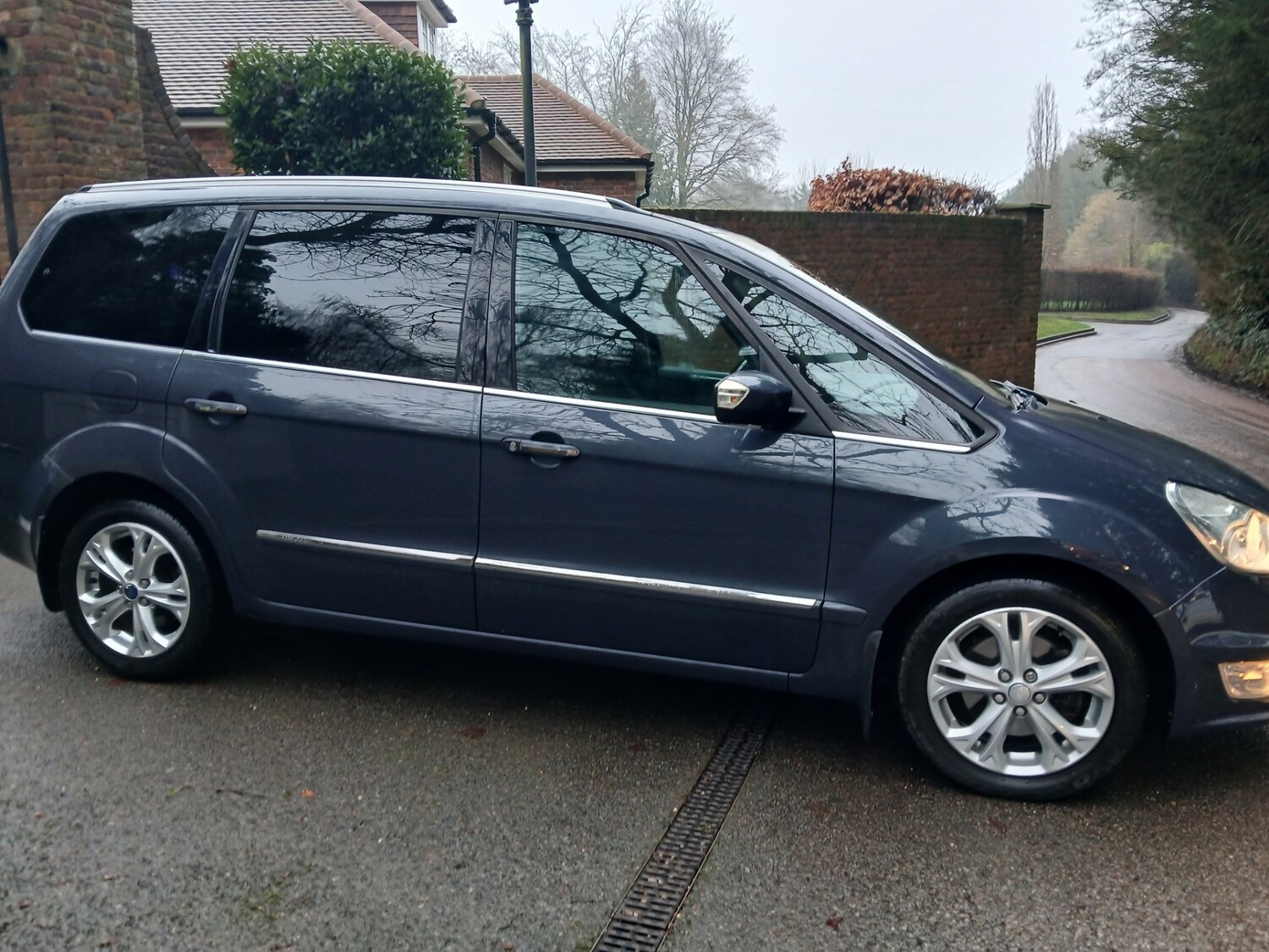 Used Ford Galaxy 2013 for sale - 77431351: Photo 23