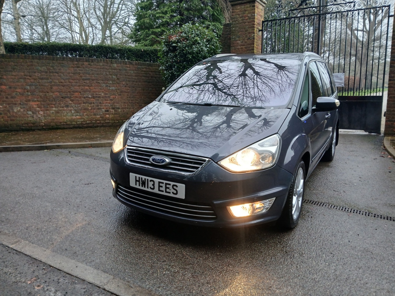 Used Ford Galaxy 2013 for sale - 77431351: Photo 3