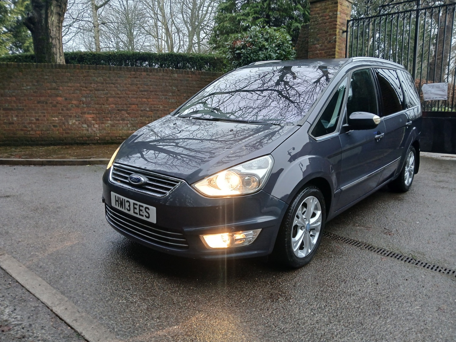 Used Ford Galaxy 2013 for sale - 77431351: Photo 4