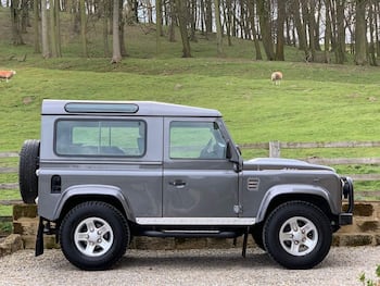 Used Land Rover Defender 2013 for sale - 79721762: Photo