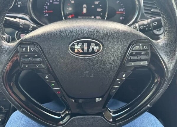 Used Kia Ceed 2013 for sale - 75260489: Photo 20